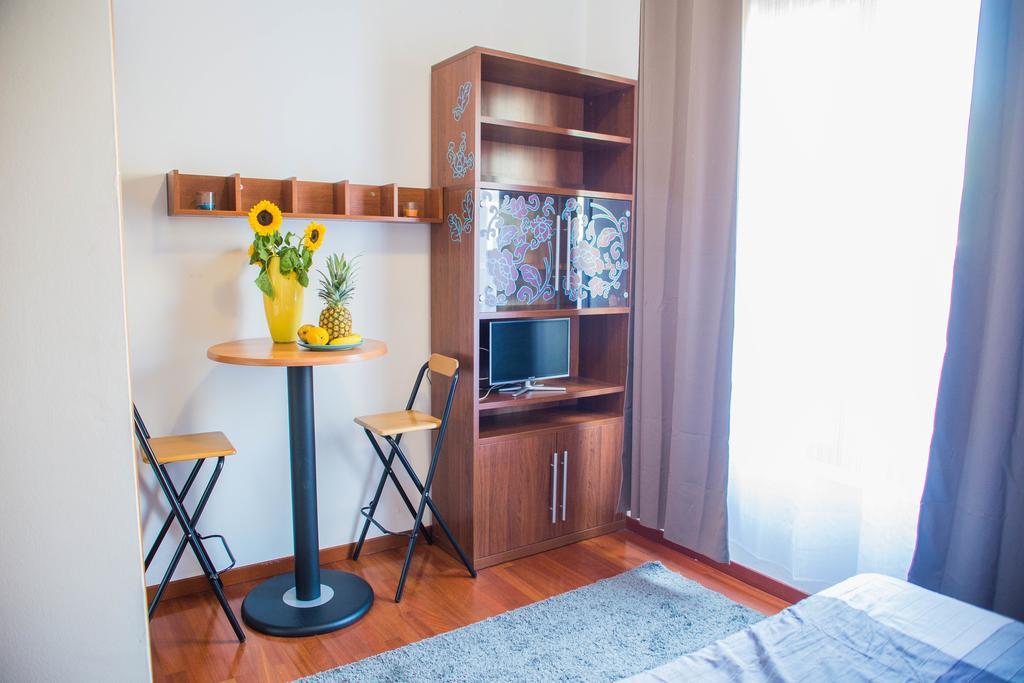 Garibaldi Central Nest Milano Eksteriør billede